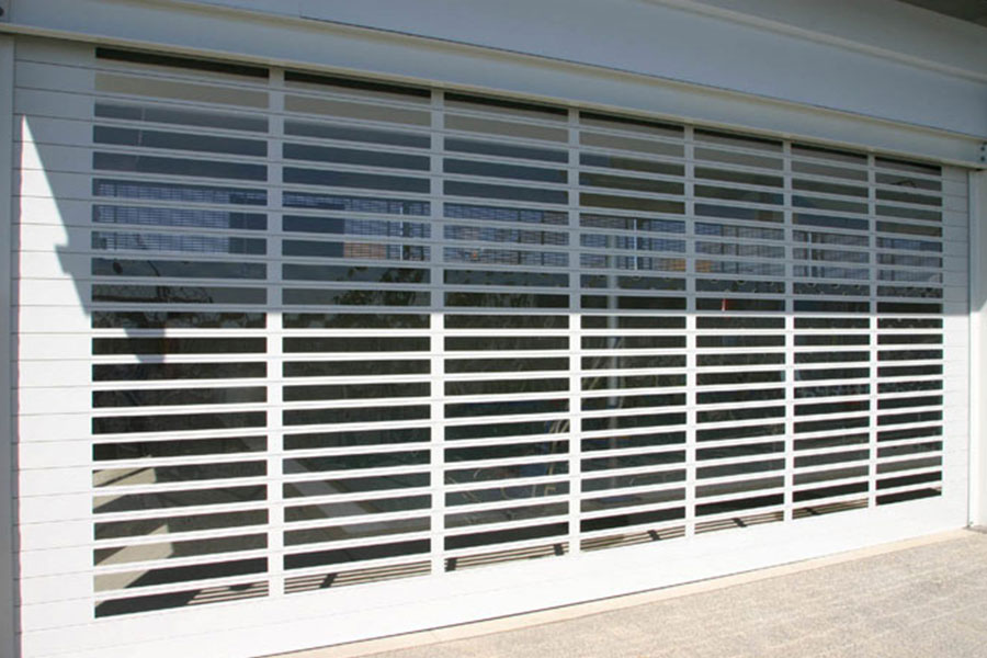 Polycarbonate Rolling Shutter in UAE – A Perfect Blend of Transparency and Security