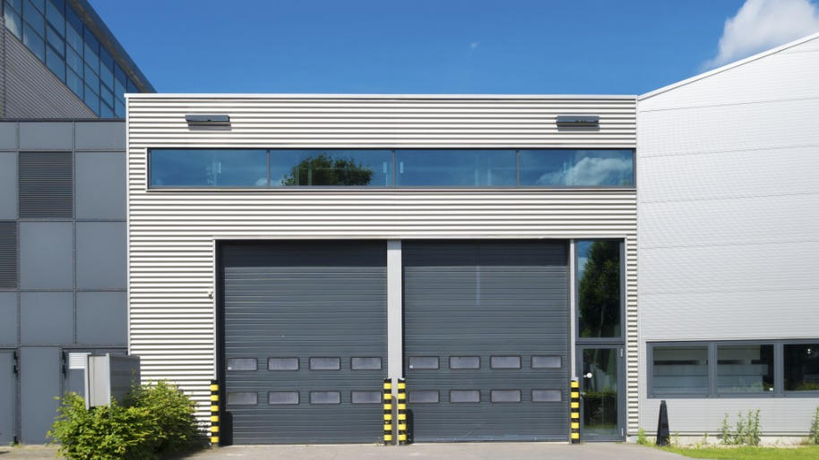 Residential Garage Door in UAE